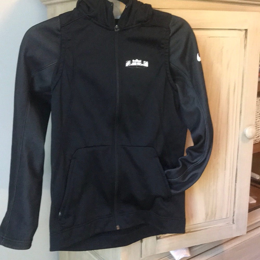 Nike dry fit CL zip up hoodie KD size XL